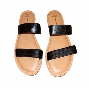 Time and Tru Black Croc Sandals